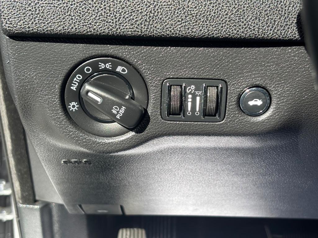 2013 Chrysler 300 #15