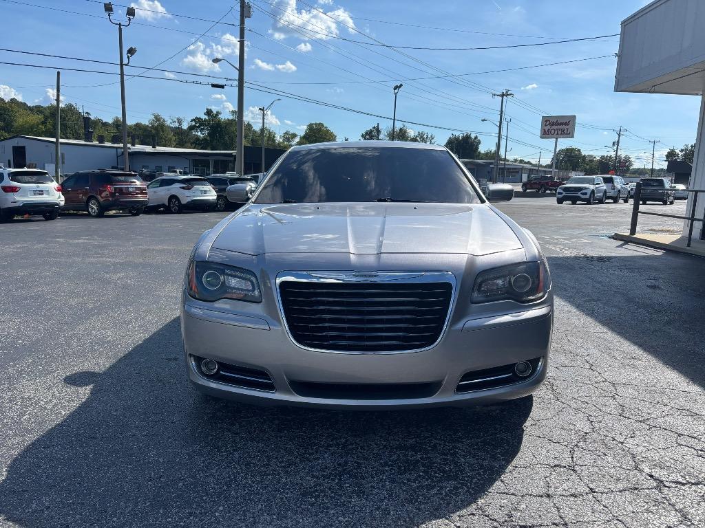 2013 Chrysler 300 #3