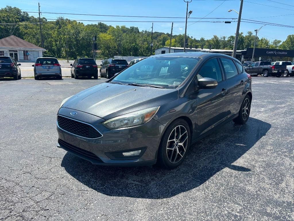 2017 Ford Focus - $9,995