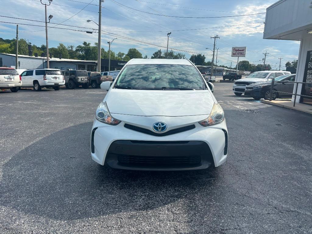 2017 Toyota Prius - $13,995