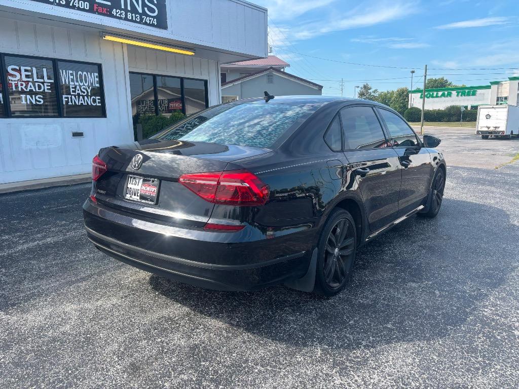 2019 Volkswagen Passat - $11,995
