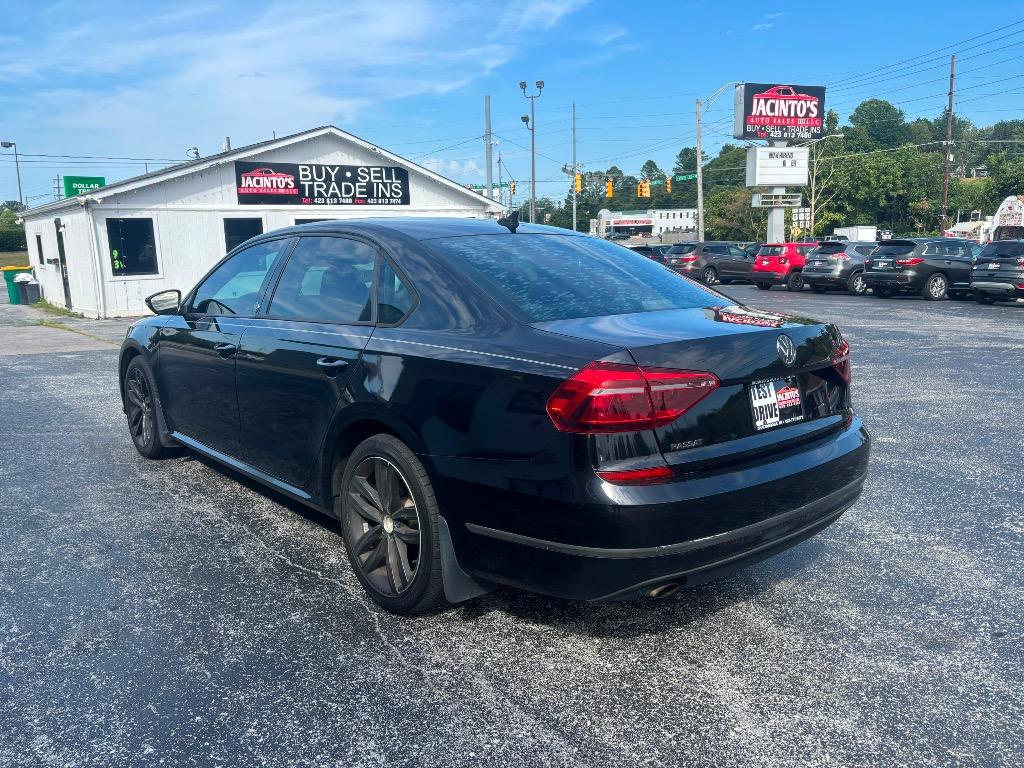 2019 Volkswagen Passat - $11,995