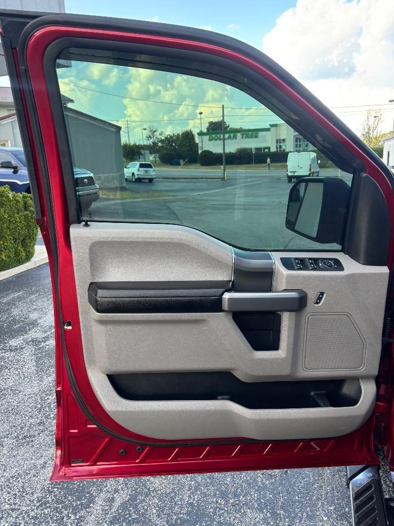 2017 Ford F-150 - $17,995