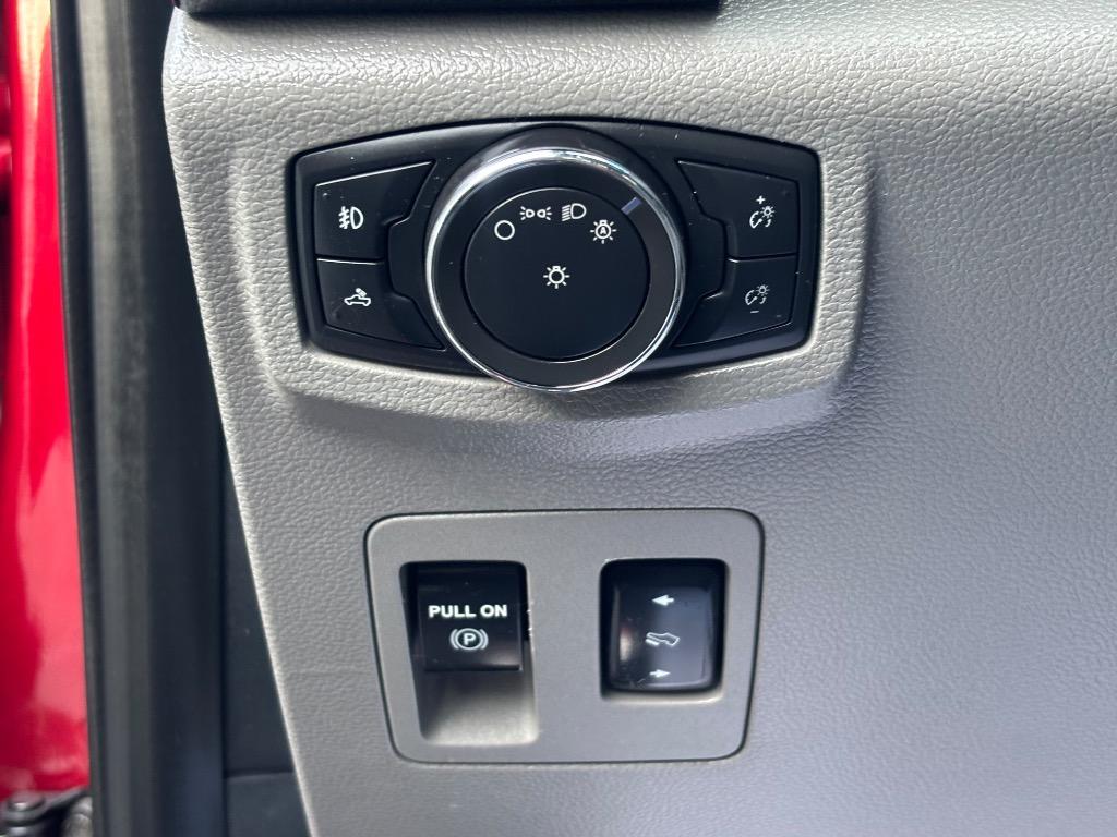 2017 Ford F-150 - $17,995