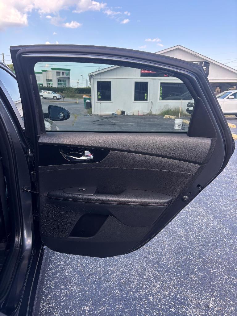 2021 Kia Forte - $15,995