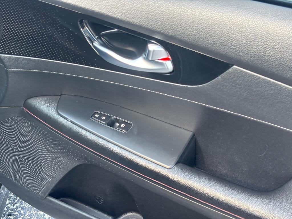 2021 Kia Forte - $15,995