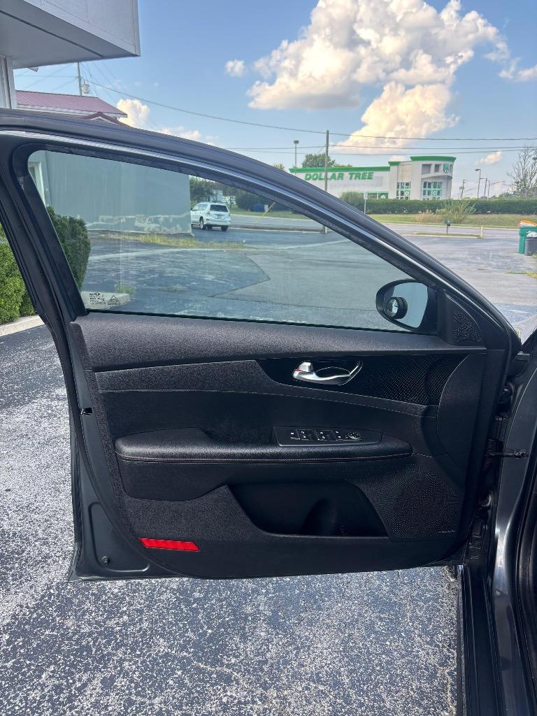 2021 Kia Forte - $15,995