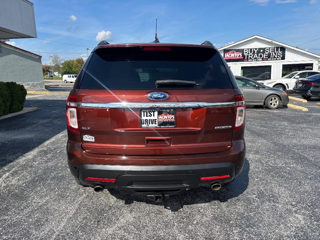 2015 Ford Explorer - $13,995