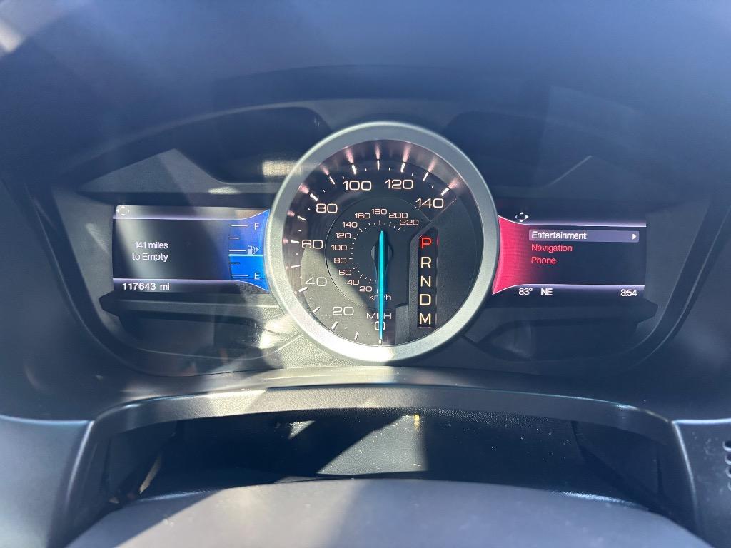 2015 Ford Explorer - $13,995