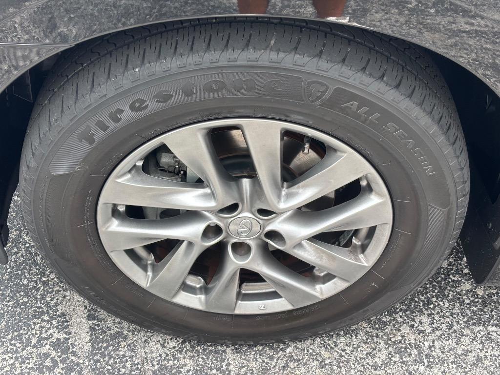 2015 INFINITI QX60 - $13,995