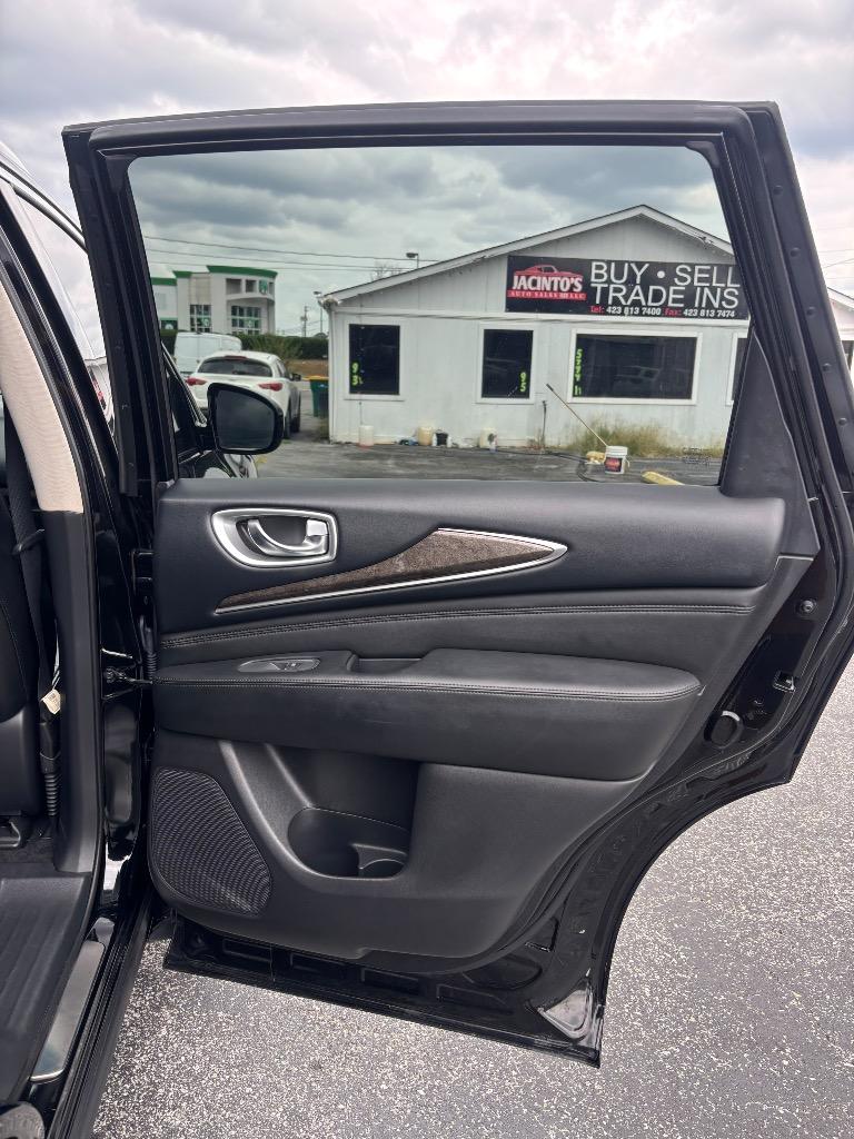 2015 INFINITI QX60 - $13,995