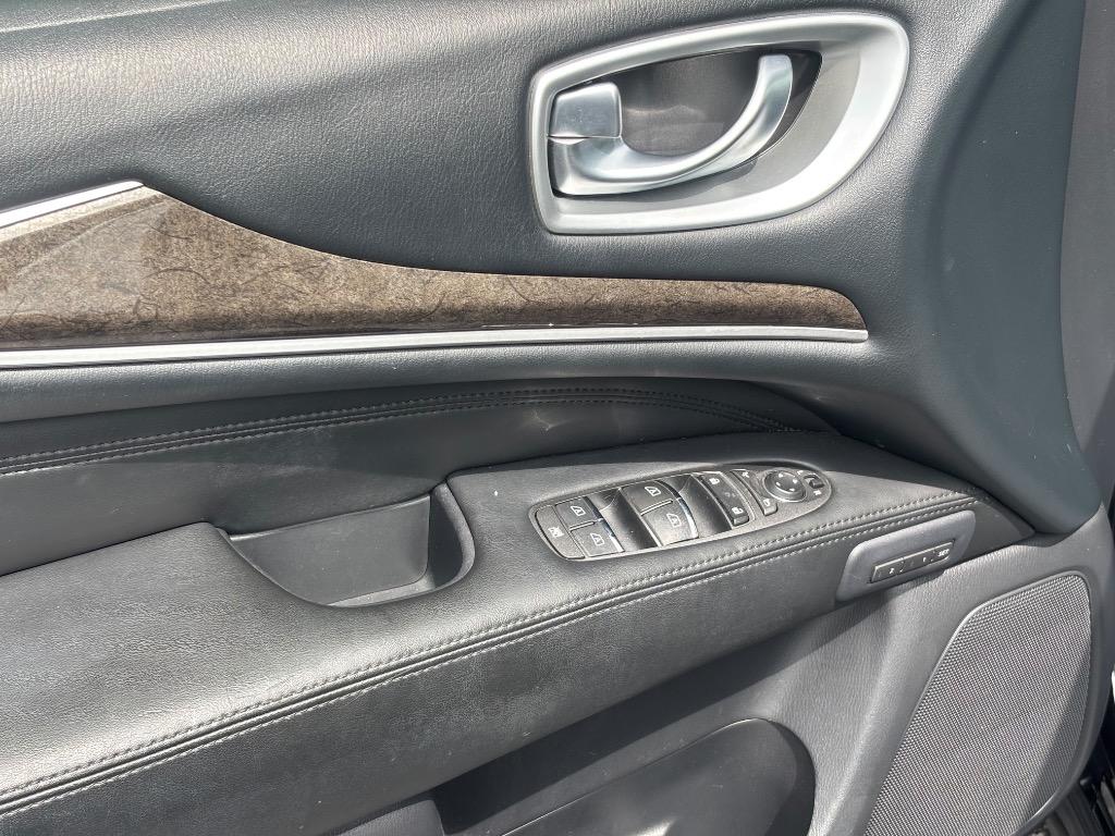 2015 INFINITI QX60 - $13,995