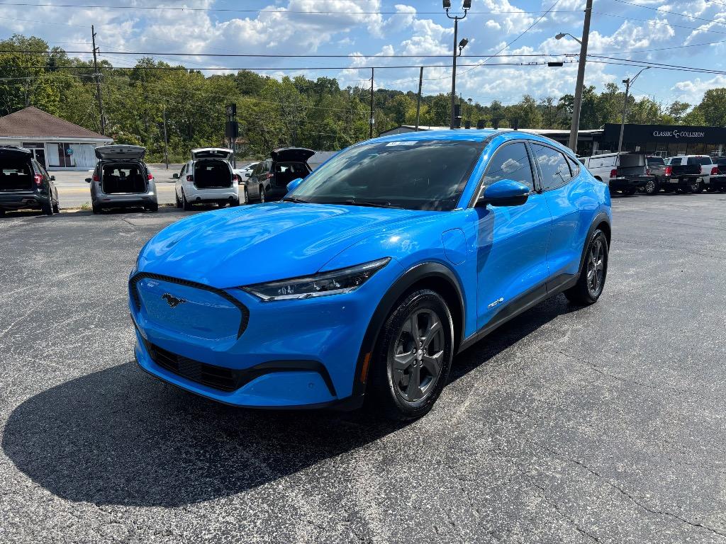 2022 Ford Mustang - $27,995