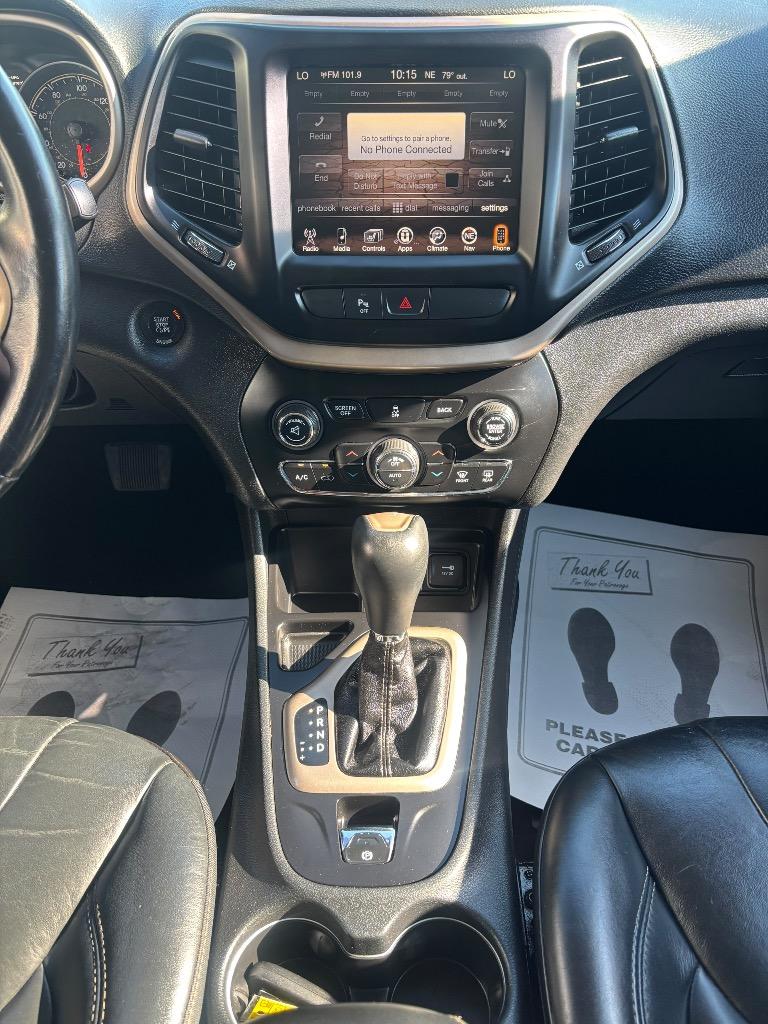 2016 Jeep Cherokee - $11,995
