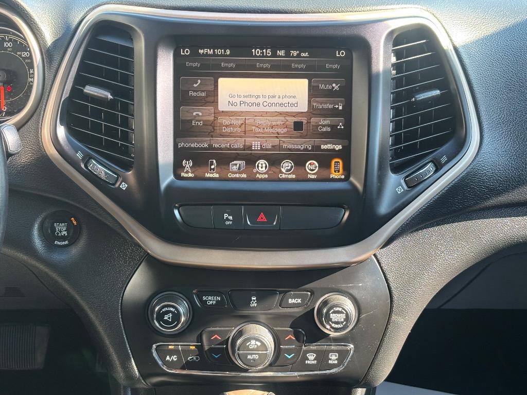 2016 Jeep Cherokee - $11,995