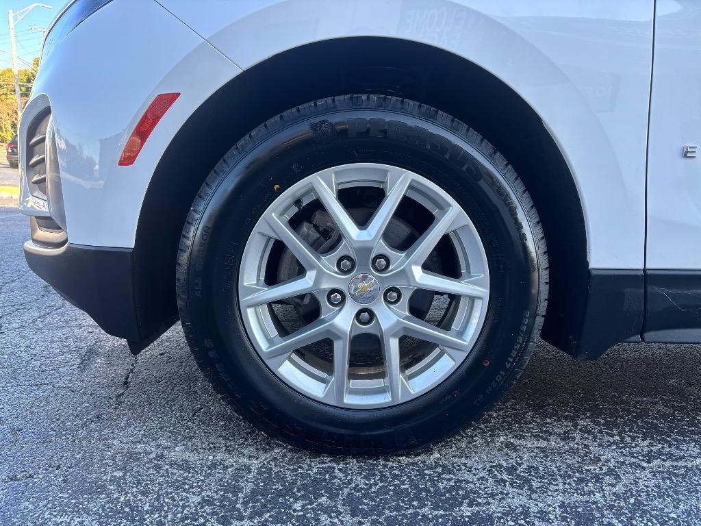 2022 Chevrolet Equinox - $19,995