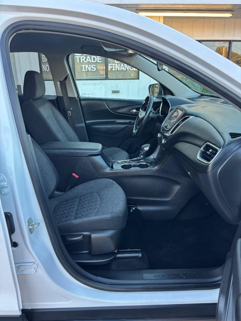 2022 Chevrolet Equinox - $19,995