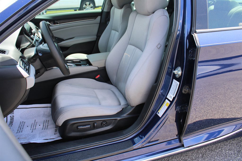 2020 Honda Accord - $19,995