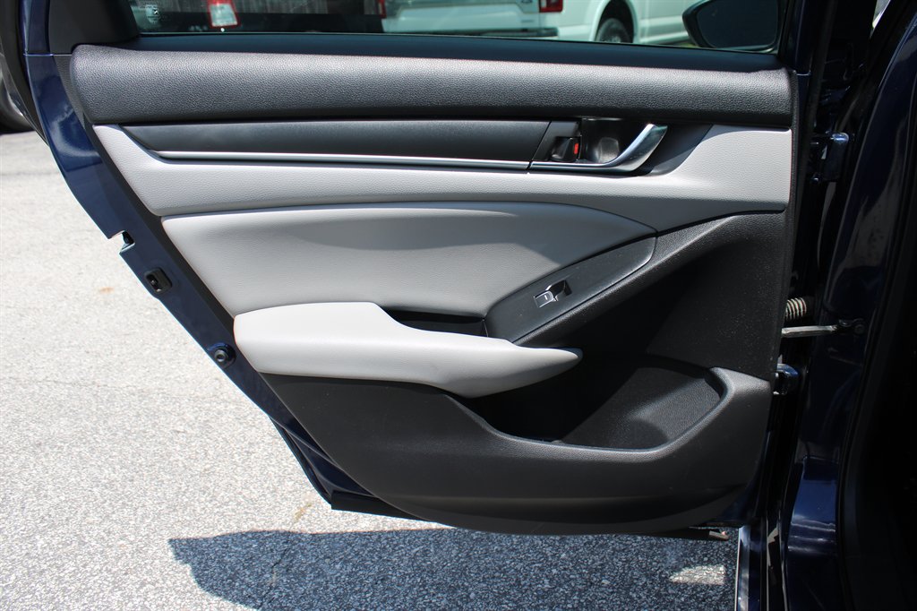 2020 Honda Accord - $19,995