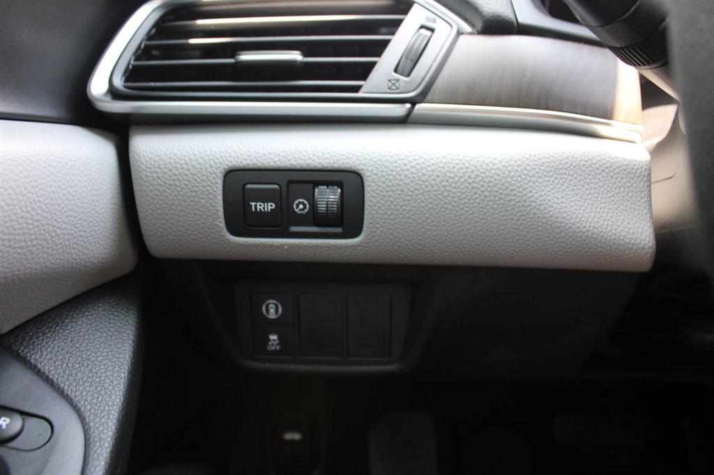 2020 Honda Accord - $19,995