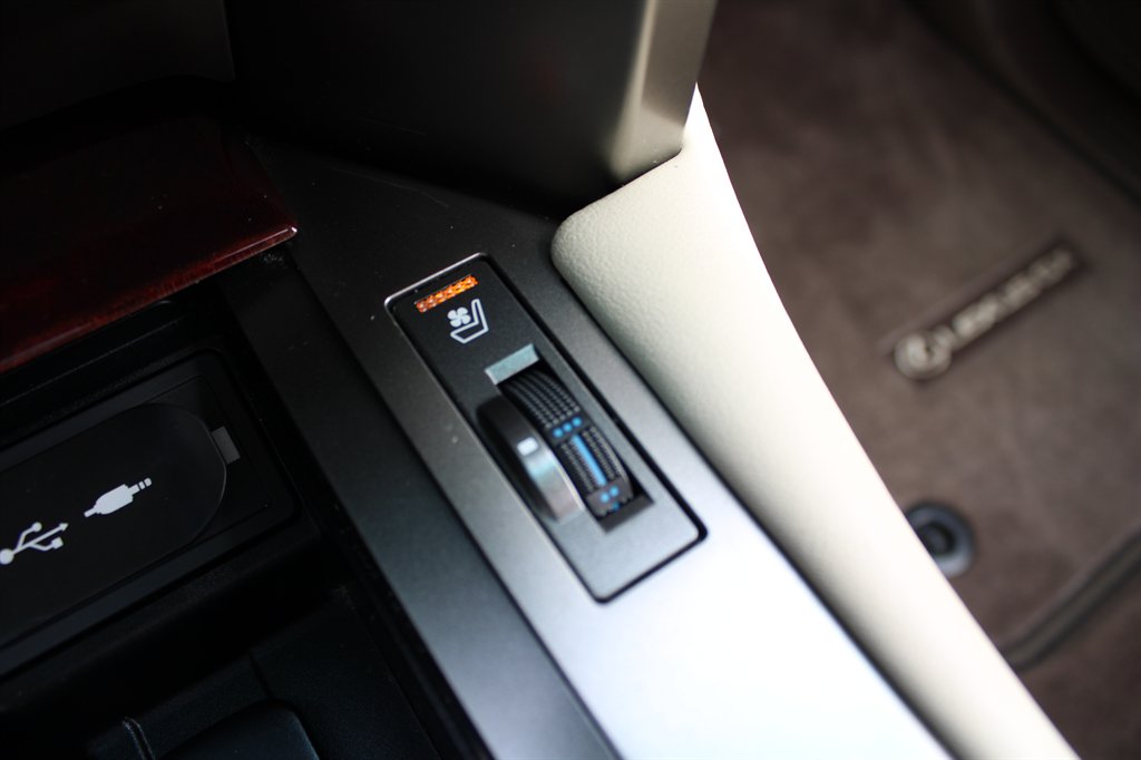 2015 Lexus GX - $29,995