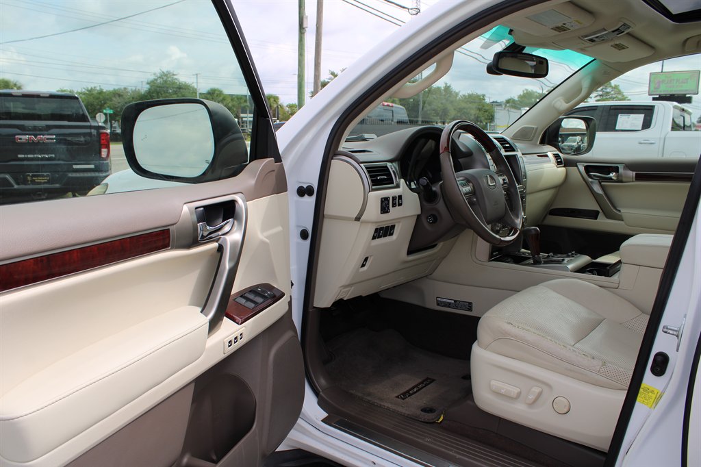 2015 Lexus GX - $29,995
