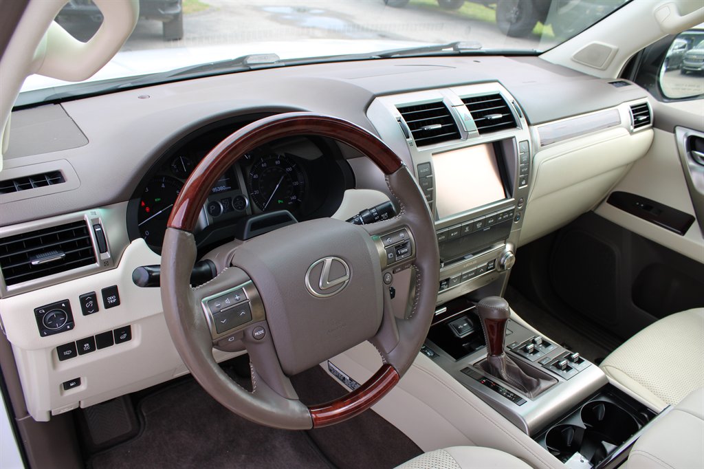 2015 Lexus GX - $29,995