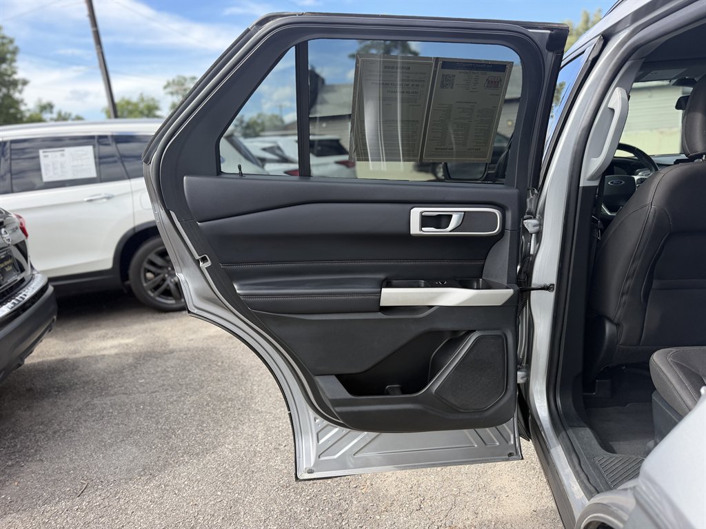 2021 Ford Explorer - $19,990