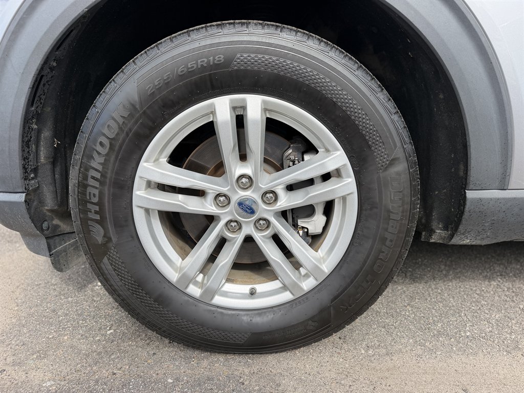 2021 Ford Explorer - $19,990