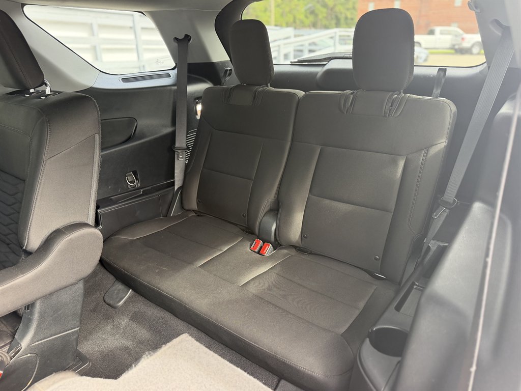2021 Ford Explorer - $19,990