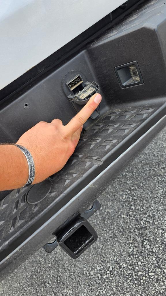 2019 Nissan Titan - $33,990