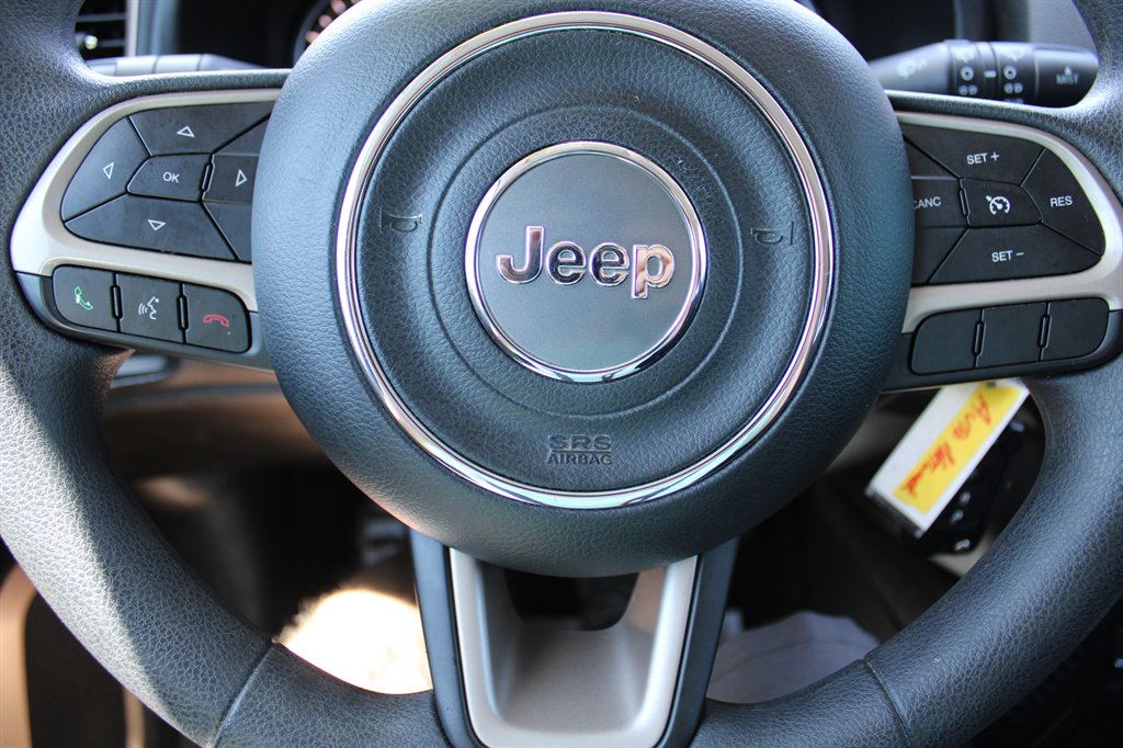 2016 Jeep Renegade Sport photo