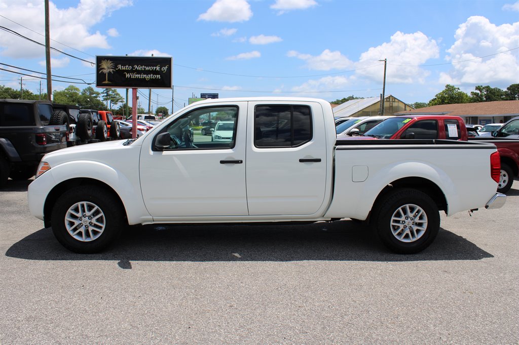 2017 Nissan Frontier SV photo
