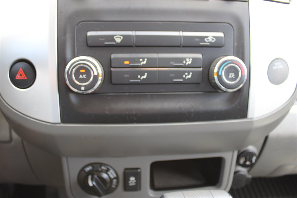 2017 Nissan Frontier SV photo