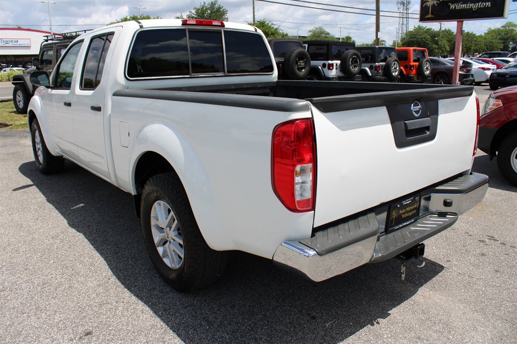 2017 Nissan Frontier SV photo
