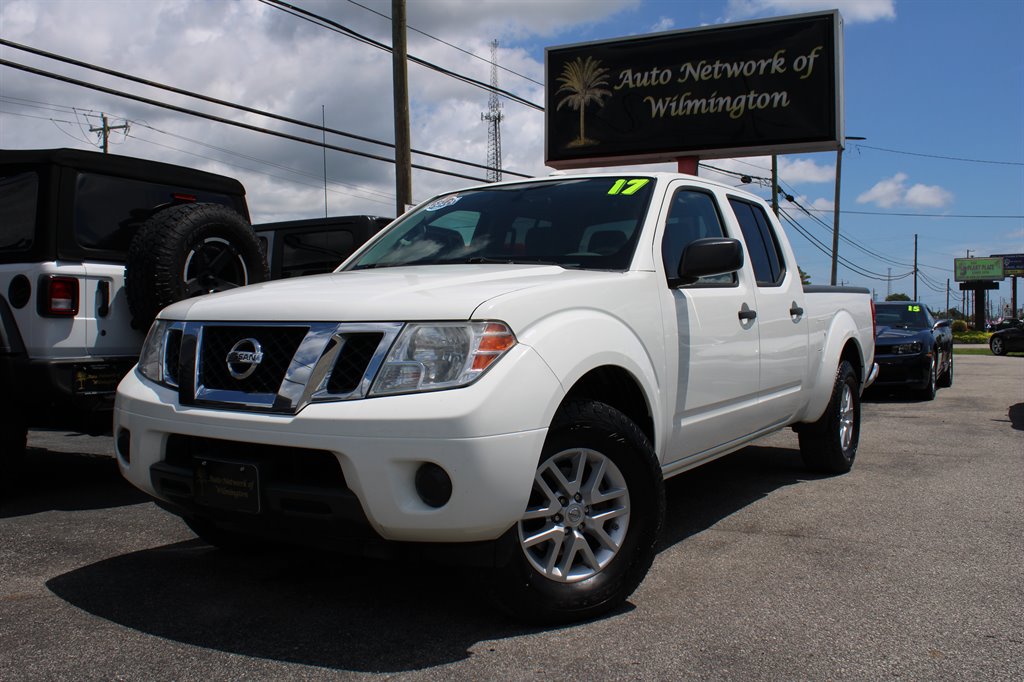 2017 Nissan Frontier SV photo
