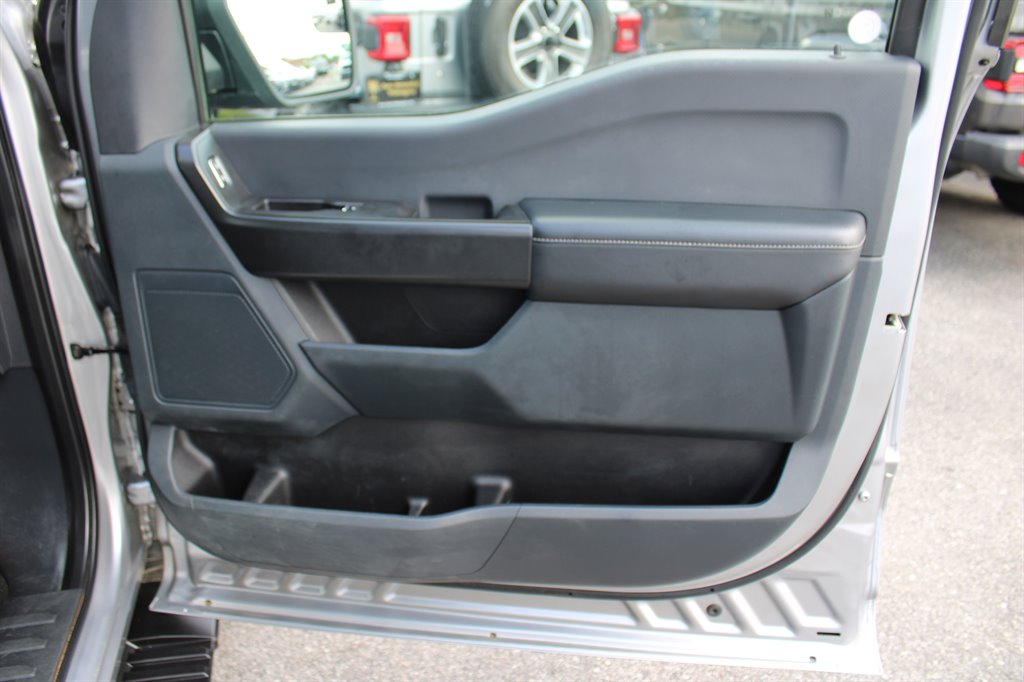 2022 Ford F150 XLT photo