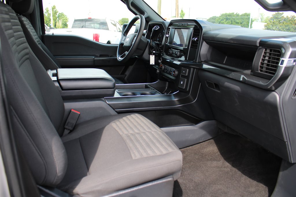 2022 Ford F150 XLT photo