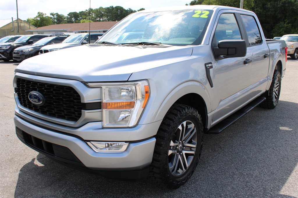 2022 Ford F150 XLT photo