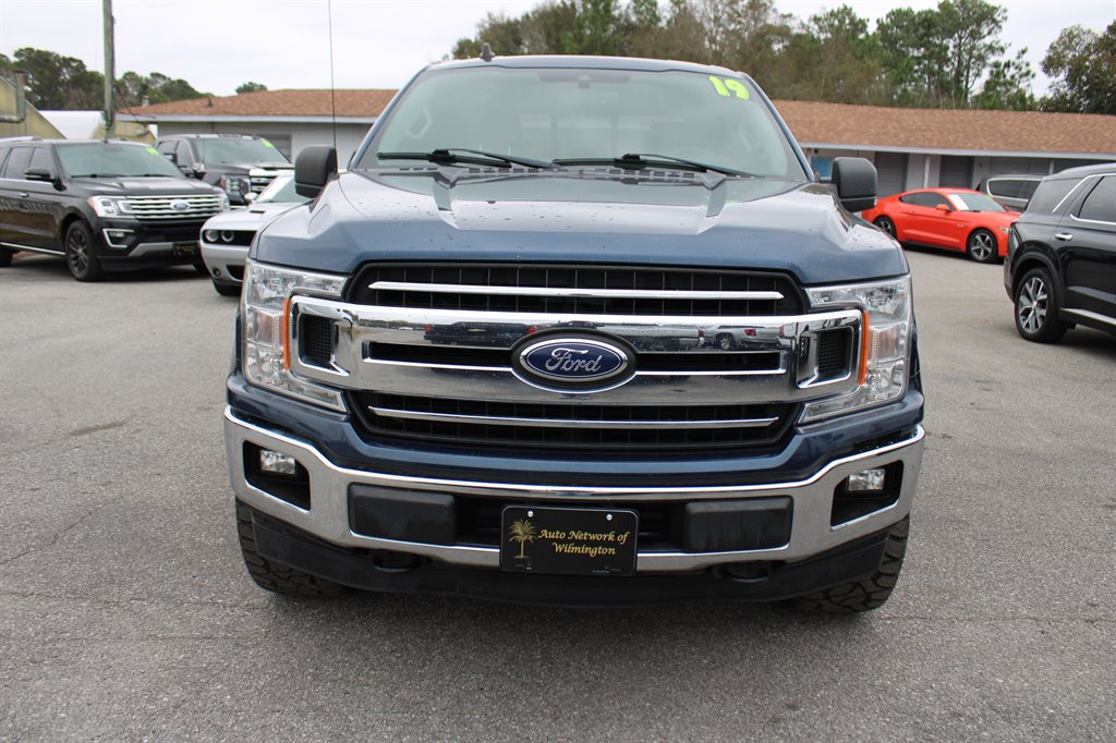2019 Ford F150 XLT photo