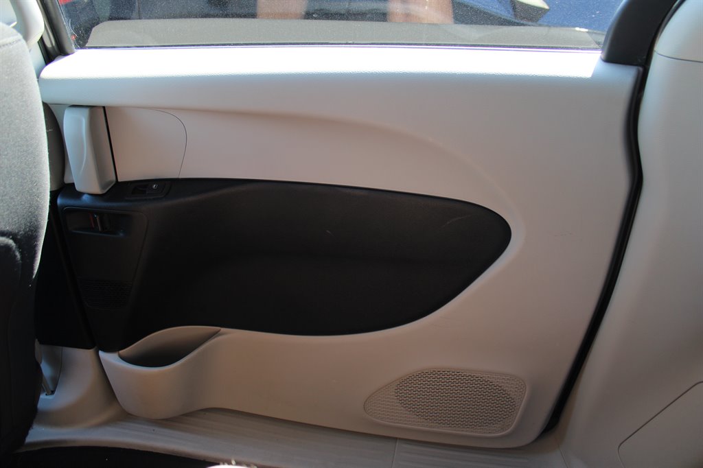 2019 Chrysler Pacifica L photo