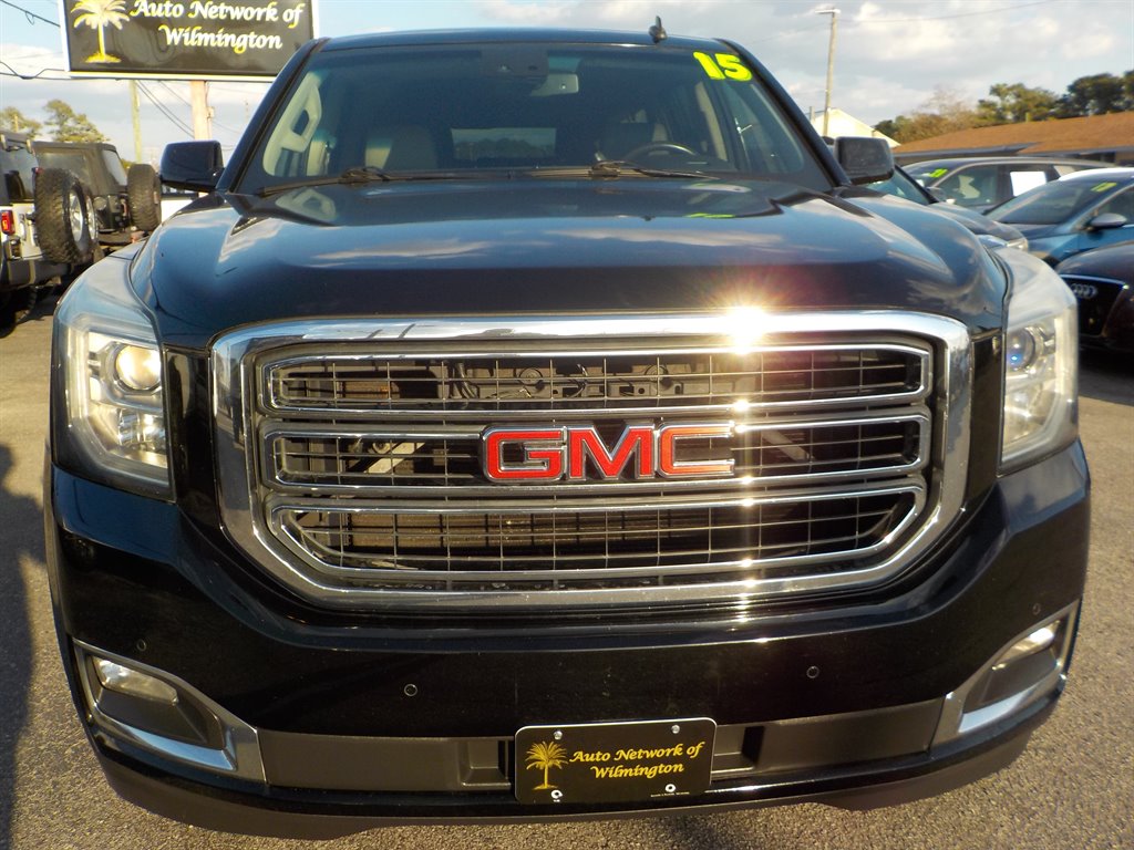 2015 GMC Yukon XL SLT 1500 photo