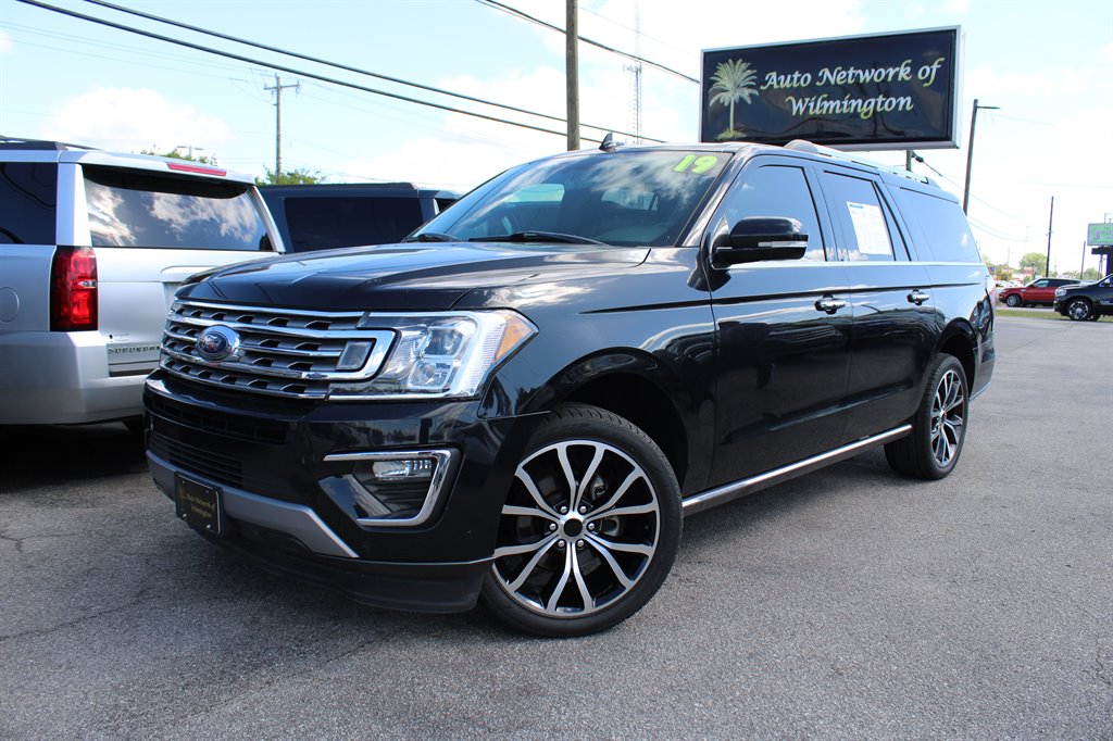2019 Ford Expedition Max Limited photo