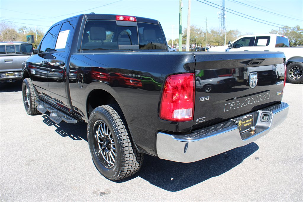 2018 RAM 1500 SLT photo