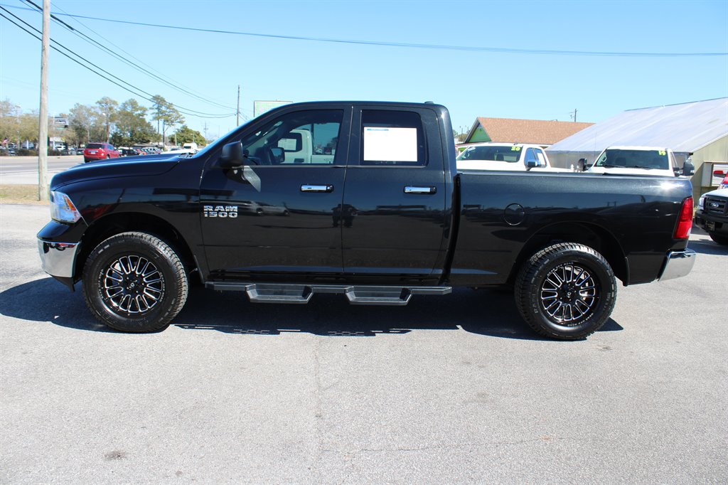 2018 RAM 1500 SLT photo