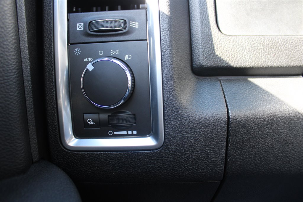 2021 RAM 1500 DS Warlock photo
