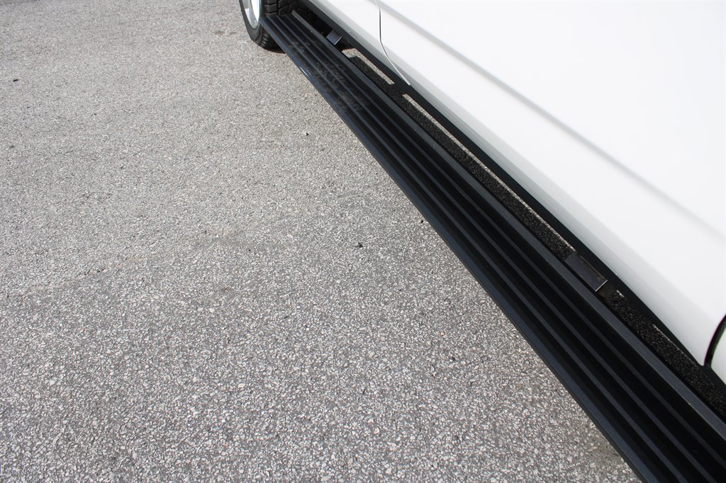 2021 Chevrolet Suburban 1500 High Country photo