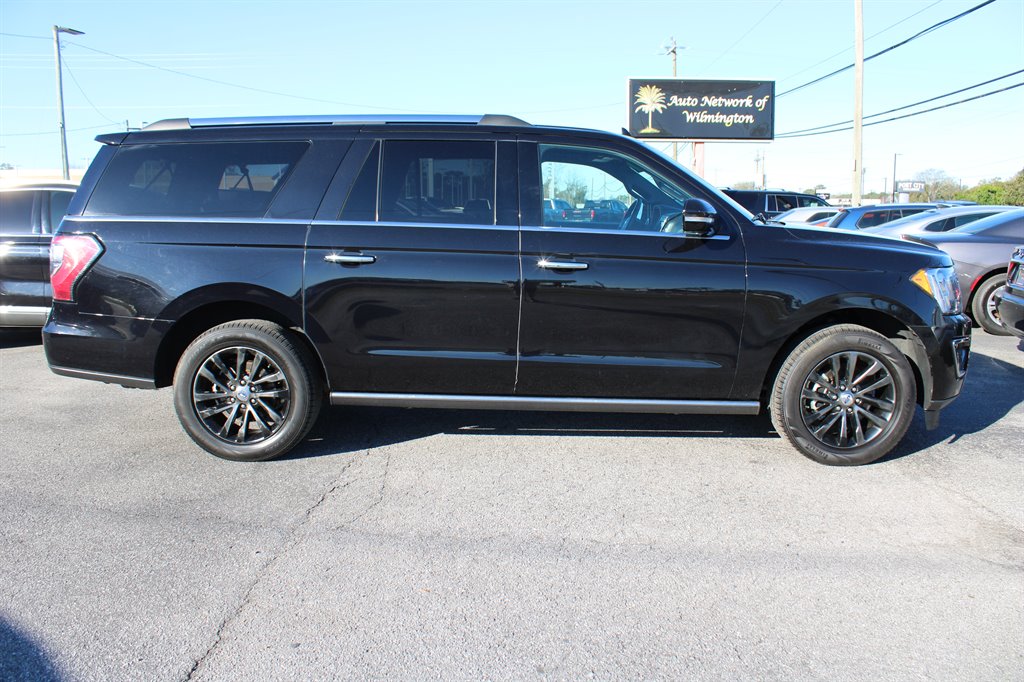 2019 Ford Expedition Max Limited photo
