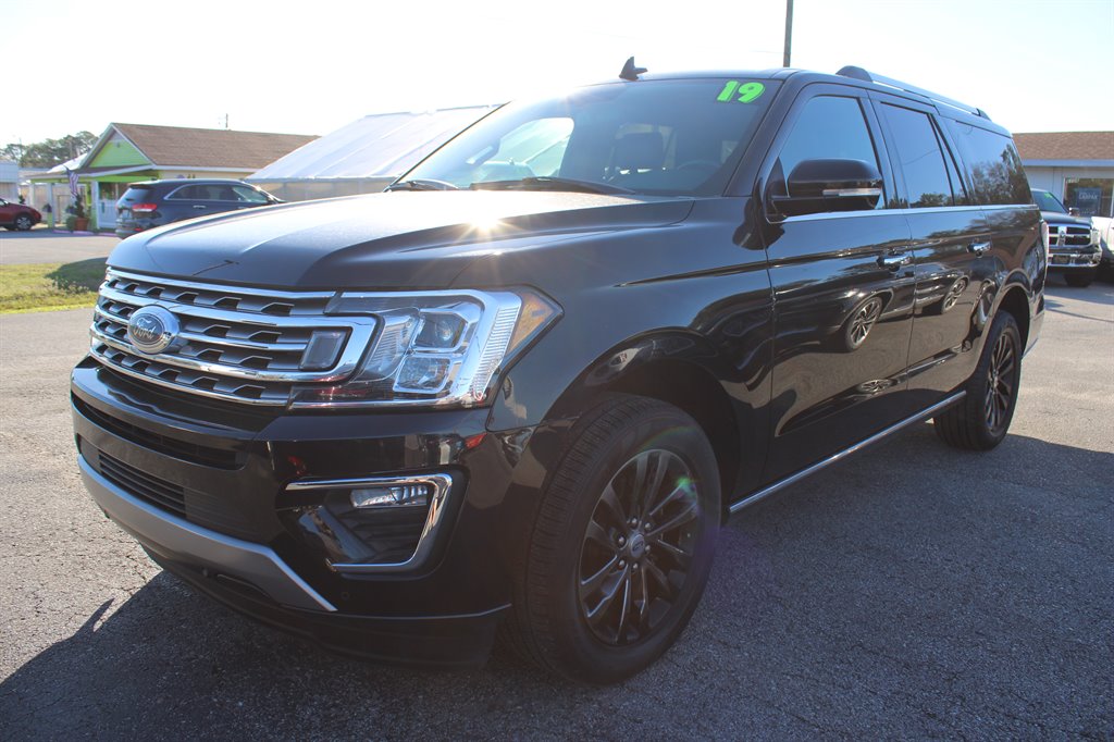 2019 Ford Expedition Max Limited photo