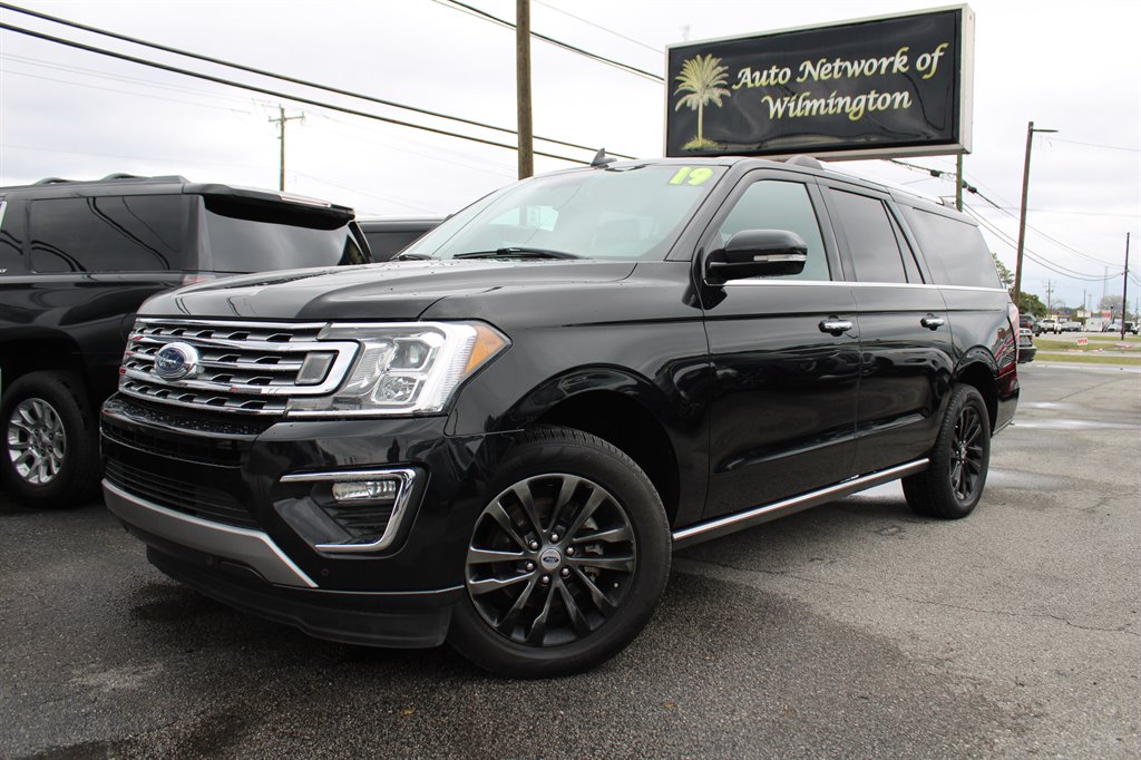 2019 Ford Expedition Max Limited photo